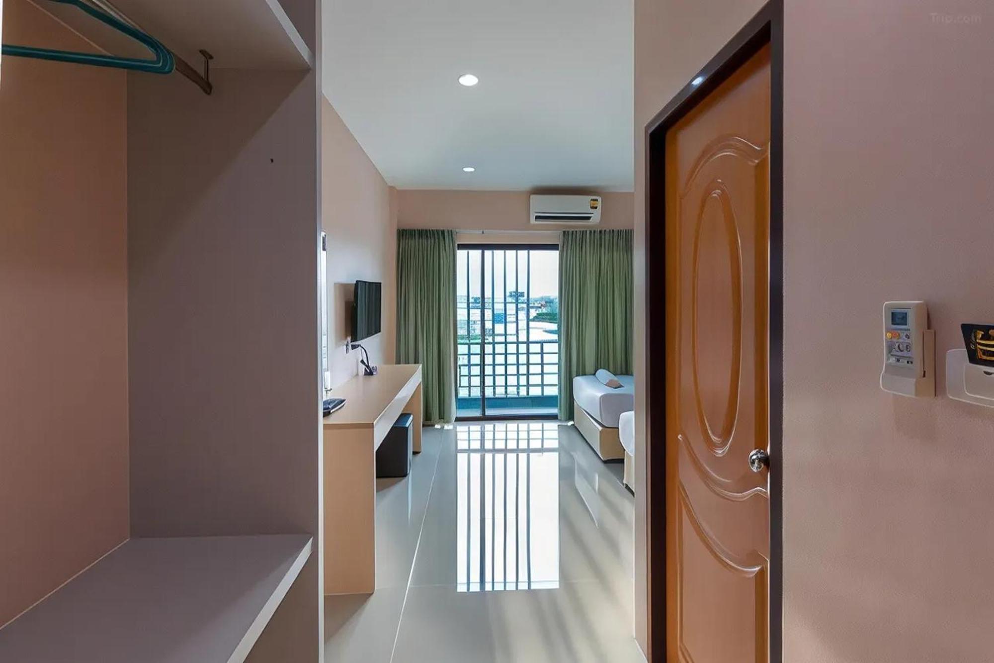 Jj Residence Phuket Town מראה חיצוני תמונה