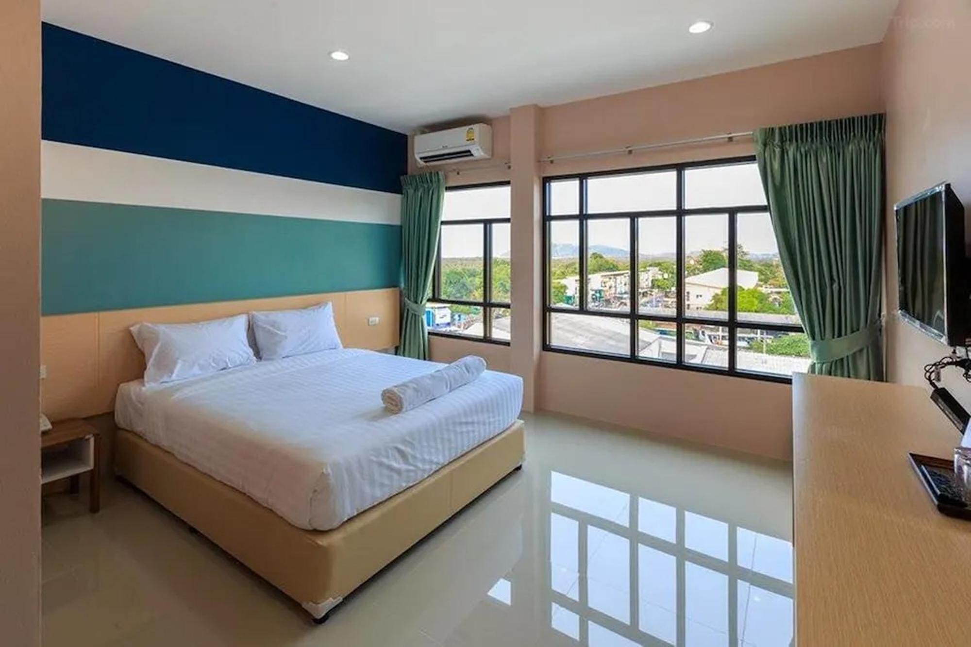 Jj Residence Phuket Town מראה חיצוני תמונה