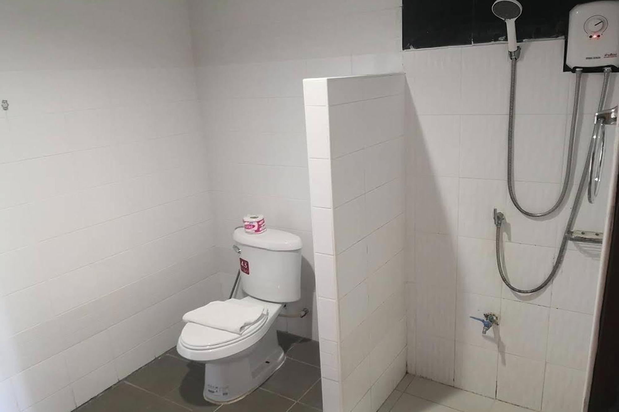 Jj Residence Phuket Town מראה חיצוני תמונה