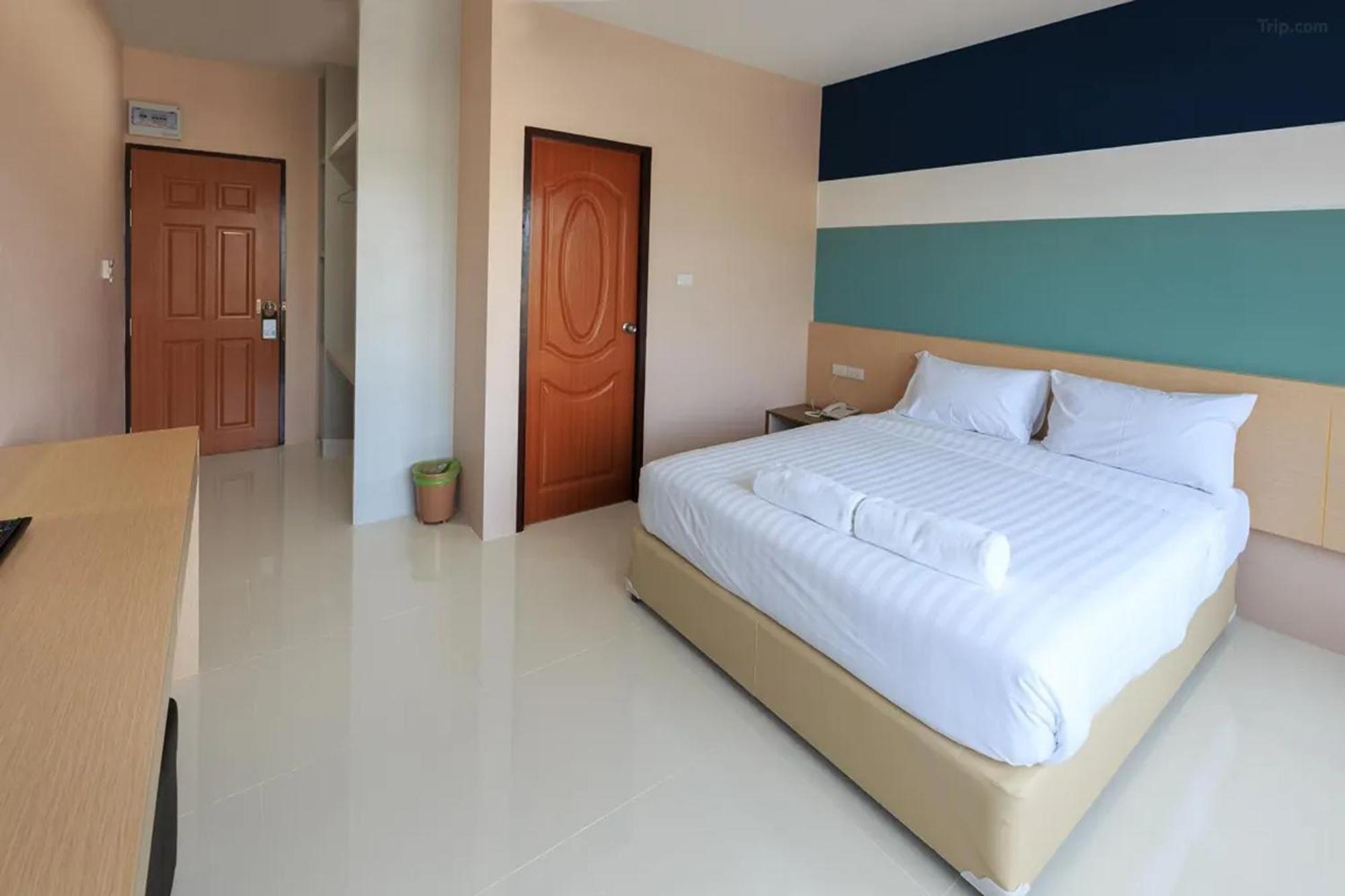 Jj Residence Phuket Town מראה חיצוני תמונה